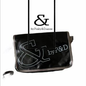 Pinky & Diane Crossbody Black Bag